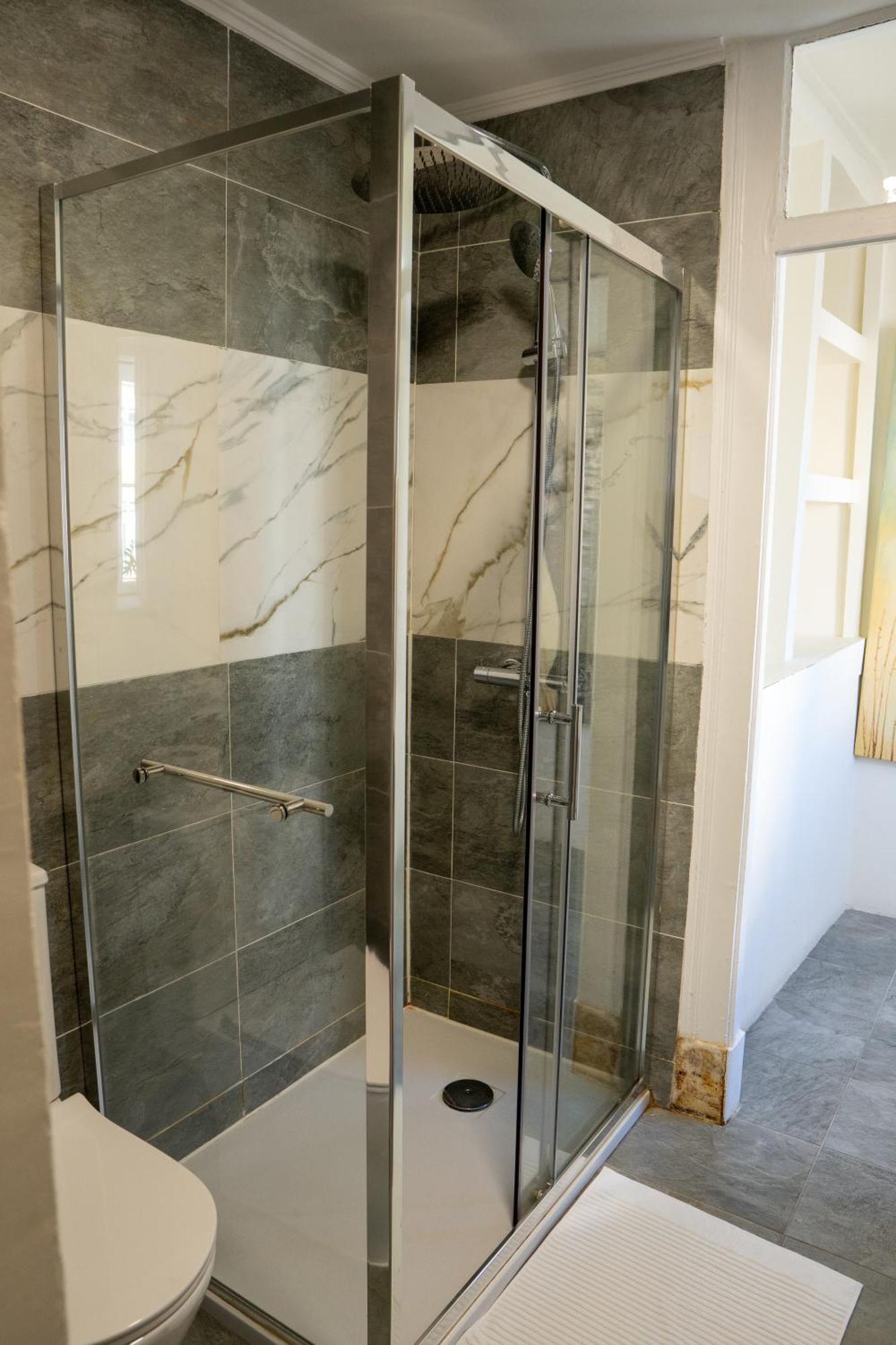 Matching Loures Guest House Bagian luar foto